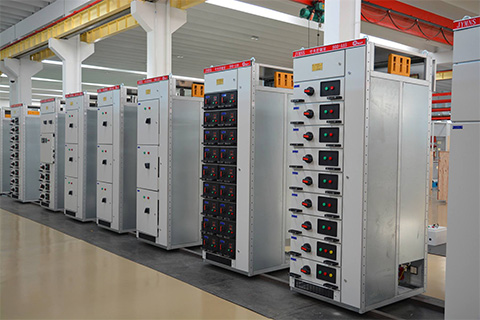 開關(guān)柜型材通用性及其精度